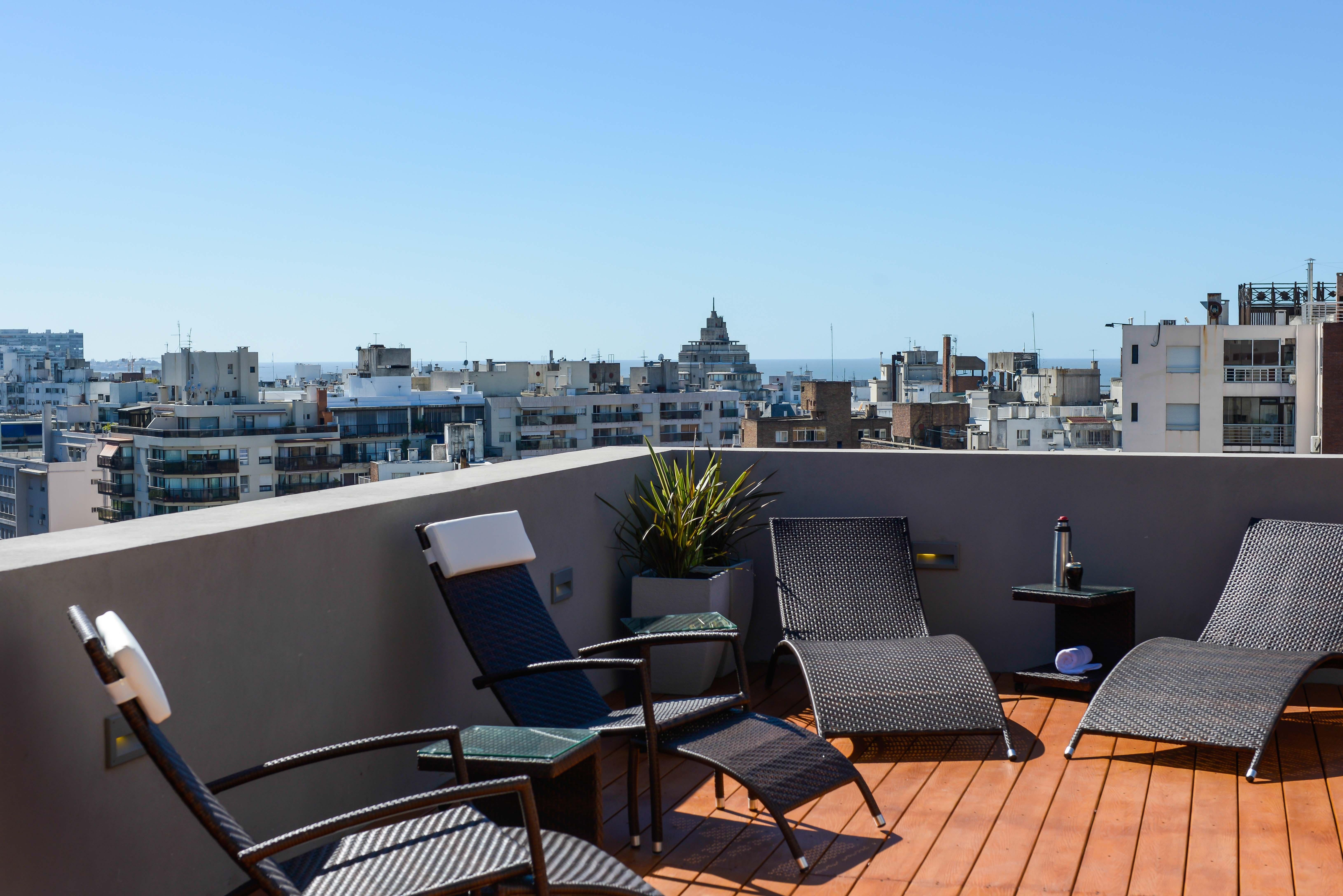 Merit Montevideo Apart & Suites Exterior foto