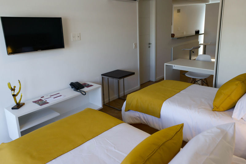Merit Montevideo Apart & Suites Exterior foto